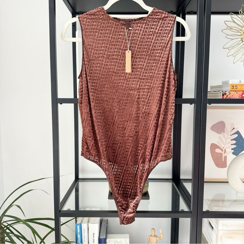 Skims Chestnut Brown Logo Allover Velvet Mesh Sleeveless Bodysuit Women’s XL - Picture 1 of 9